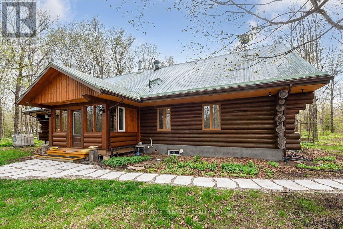 Property Photo:  506 Holbrook Road  ON K7A 4S7 