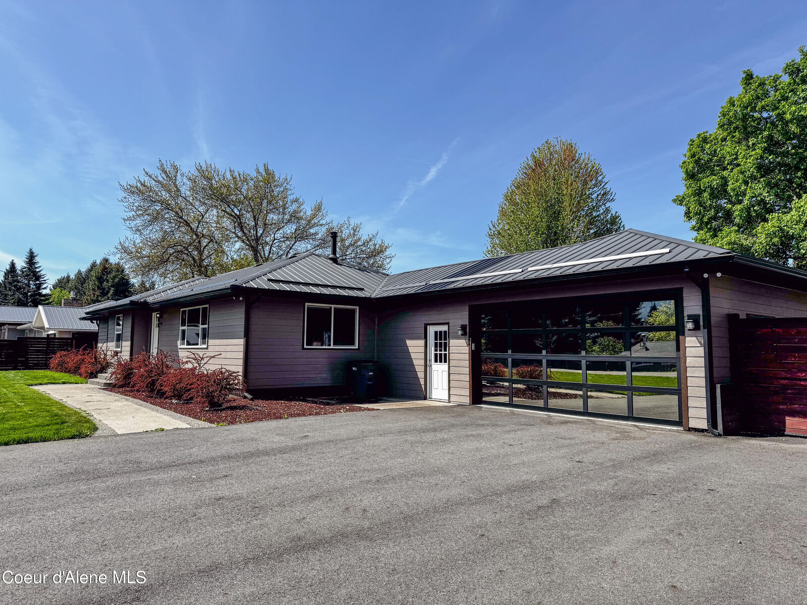 Property Photo:  9347 N Baack Rd  ID 83835 
