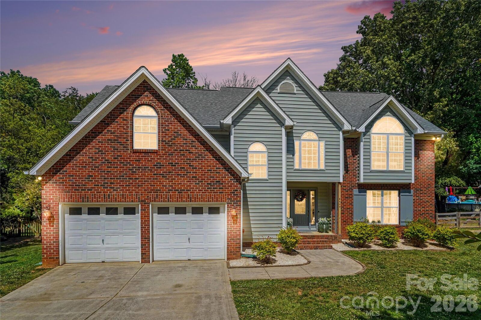 Property Photo:  9209 Morgan Glenn Drive  NC 28227 