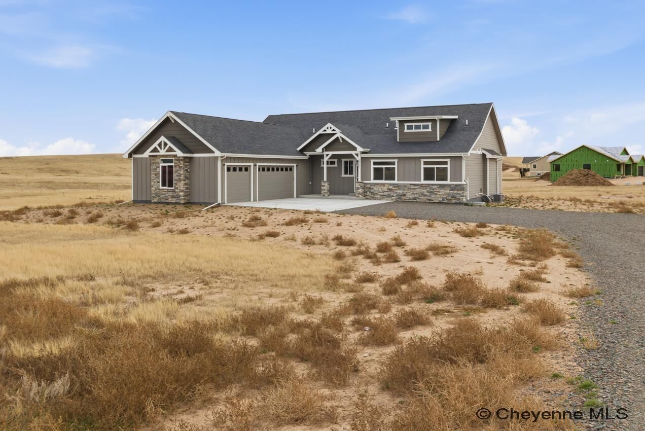 Property Photo:  2501 Wineglass Rd  WY 82009 