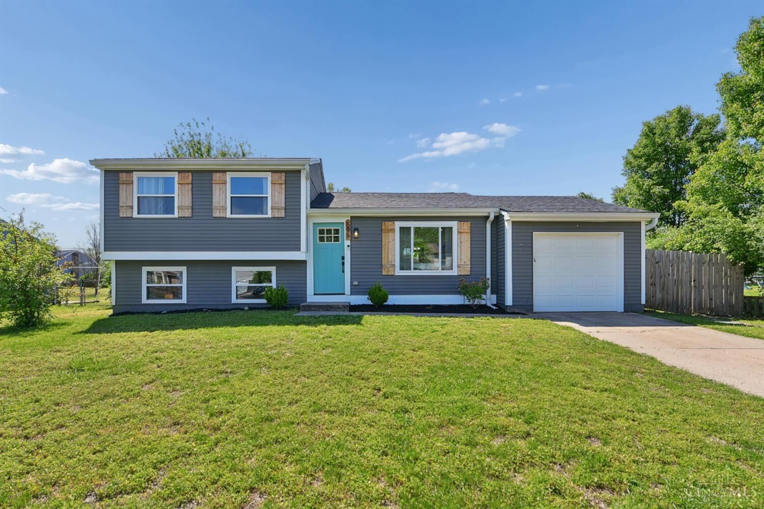 Property Photo:  595 Deerfield Drive  OH 45030 