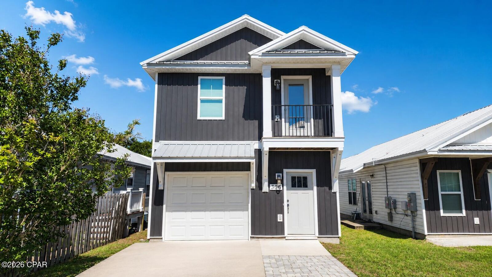 Property Photo: 306 Brooke Court FL 32404
