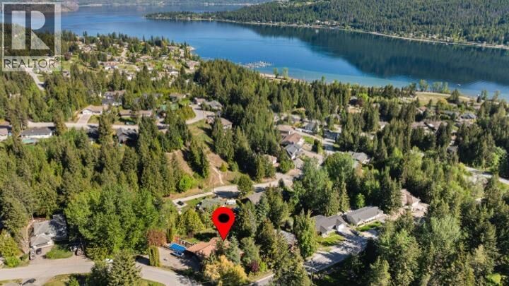 Property Photo: 2499 Ridgeview Place BC V0E 1H2