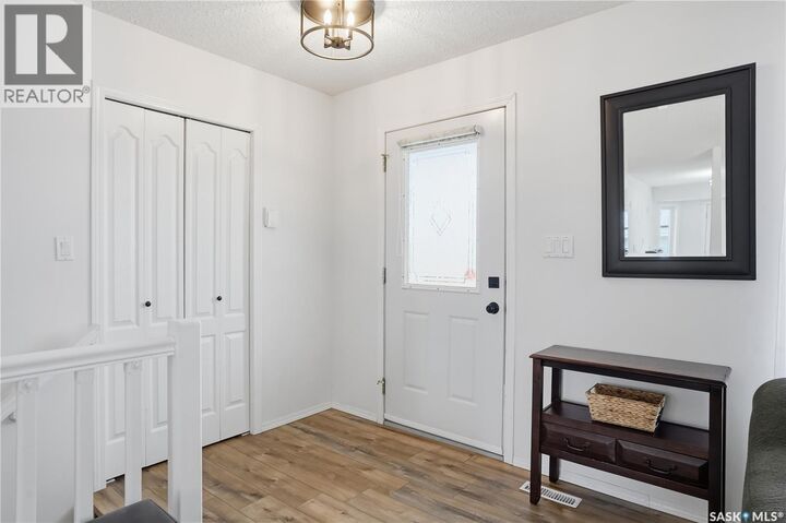 Property Photo:  5808 McKinley Avenue  SK S4T 6P3 