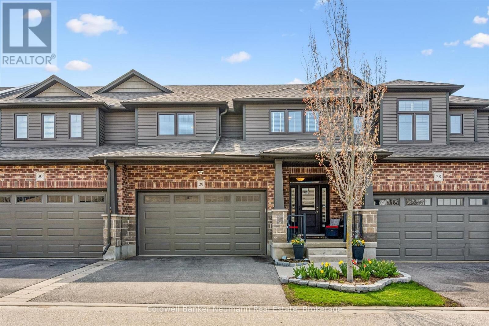 Photo de la propriété:  254 Gosling Gardens 29  ON N1L 0M4 