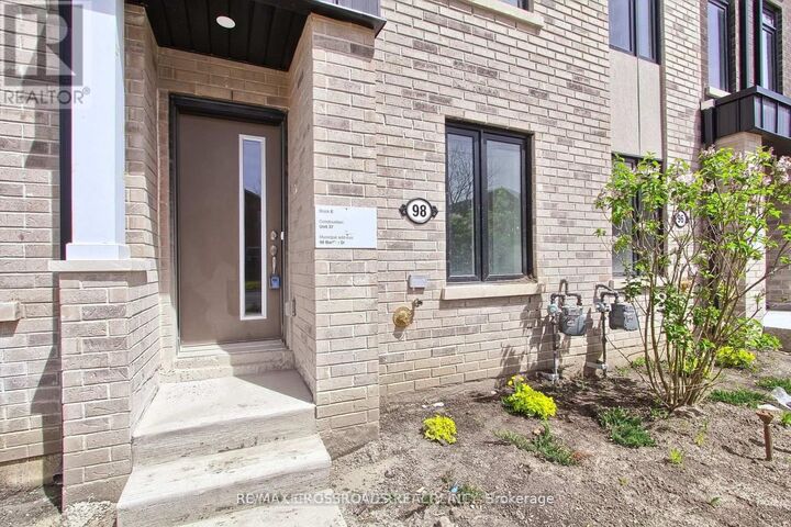 Property Photo: 98 Bartley Drive ON M4A 0A9