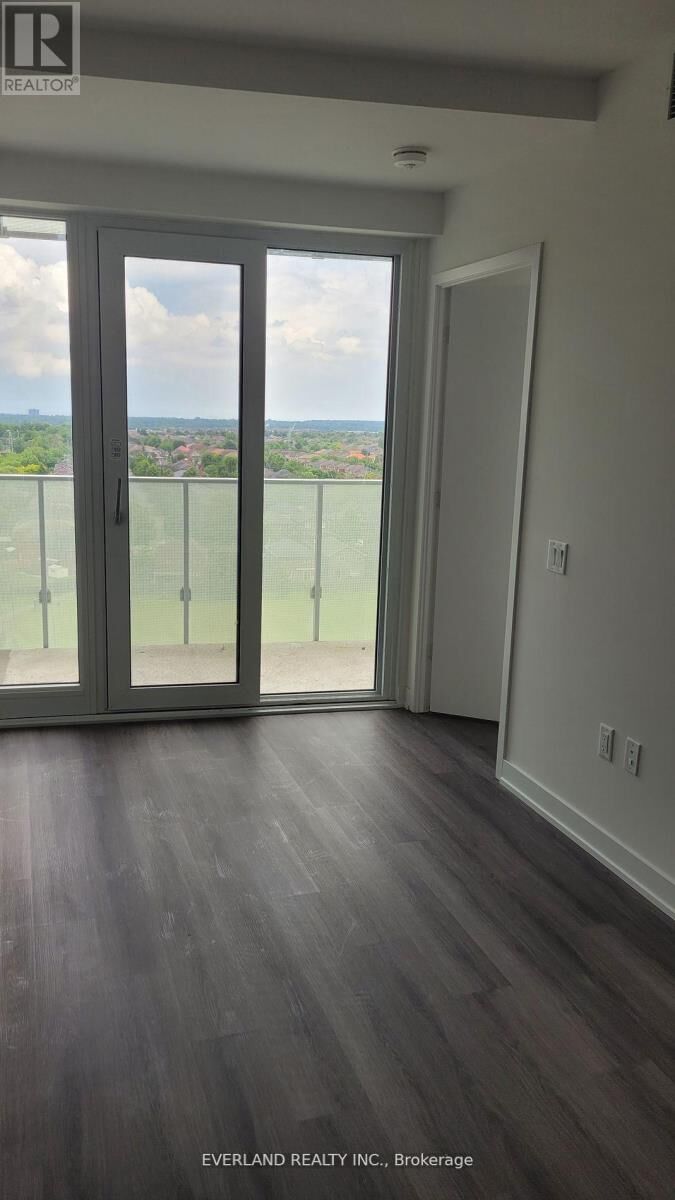 Property Photo:  3883 Quartz Road 908  ON L5B 4M6 