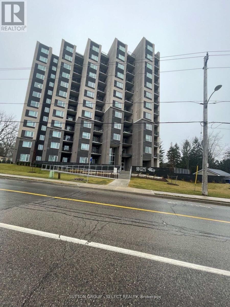 Property Photo:  99 Pond Mills Road 607  ON N5Z 3X3 