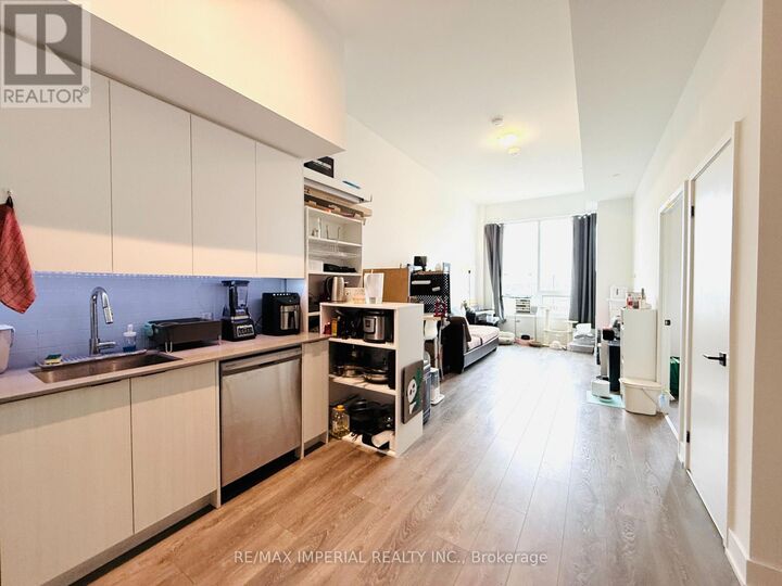 Property Photo:  2489 Taunton Road 310  ON L6H 3R9 