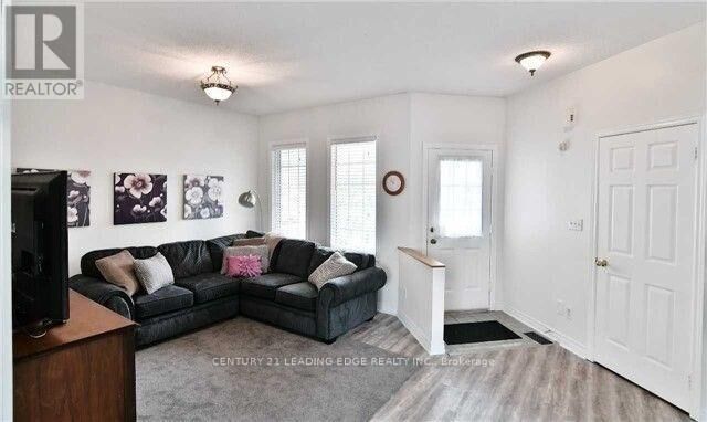 Property Photo:  26 Bedell Crescent  ON L1R 2N8 
