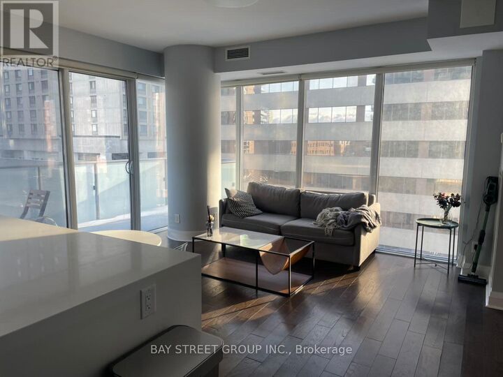 Property Photo:  1080 Bay Street 510  ON M5S 0A6 