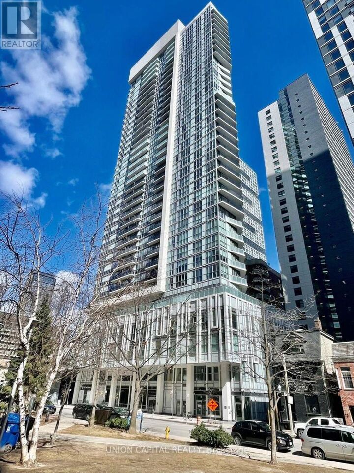Property Photo:  77 Mutual Street 3307  ON M5B 0B9 