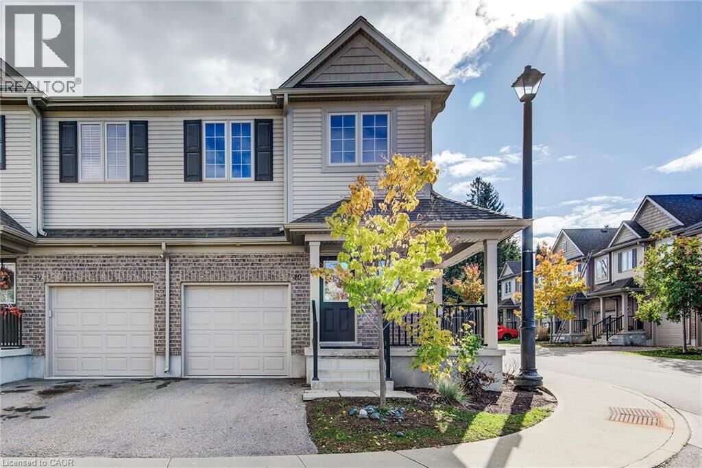 Property Photo:  50 Pinnacle Drive 40  ON N2P 0H8 
