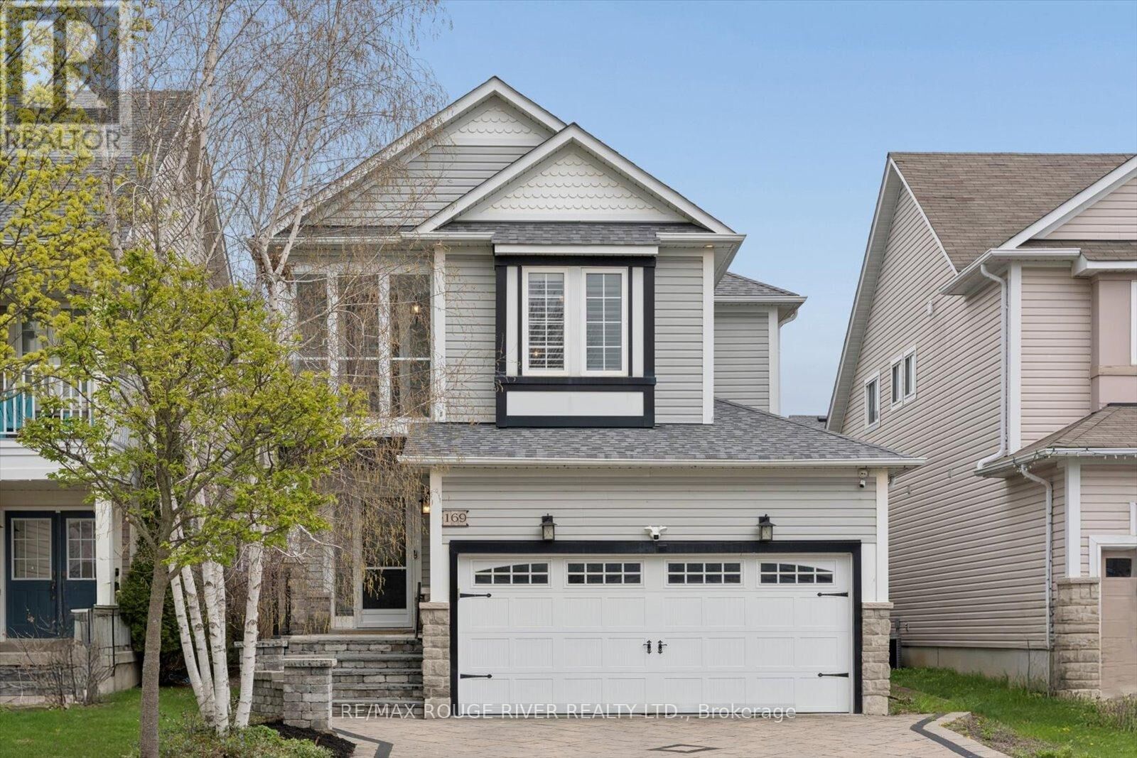 Property Photo:  169 Wilshire Drive  ON L1M 2L7 