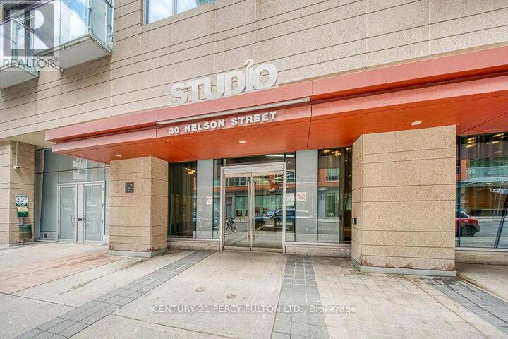 Property Photo:  30 Nelson Street 323  ON M5V 0H5 