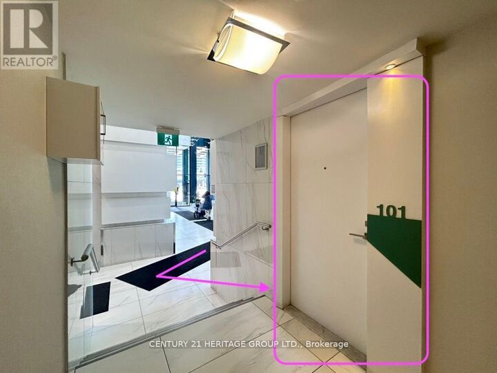Property Photo:  352 Front Street West 101  ON M5V 0K3 