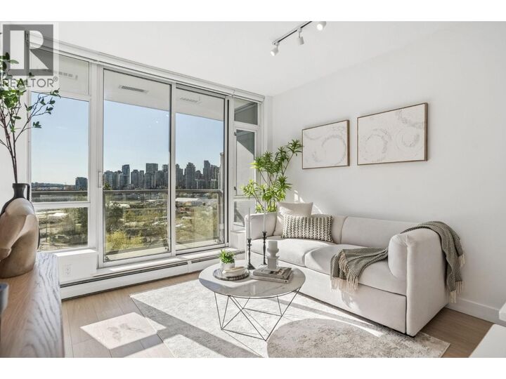 Property Photo:  1708 Columbia Street 605  BC V5Y 0H7 