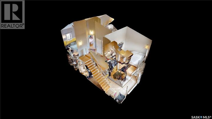 Property Photo:  4 475 L Avenue S  SK S7M 5Y6 