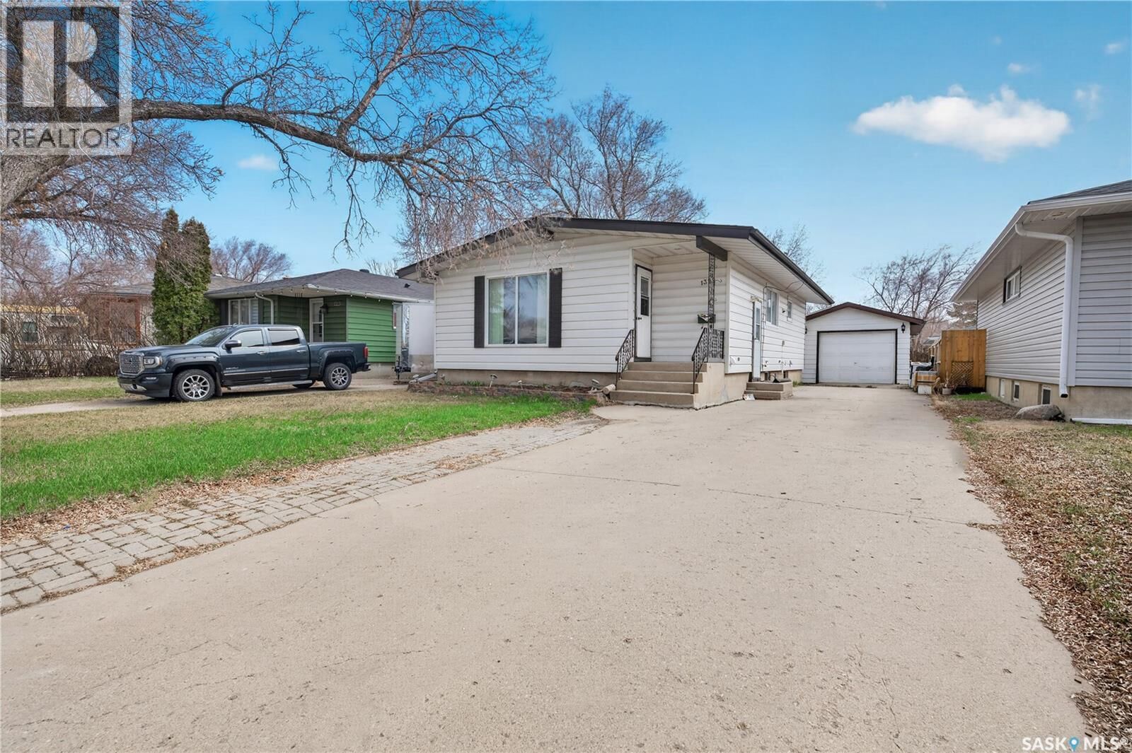 Property Photo:  1329 Rupert Street  SK S4N 1V6 