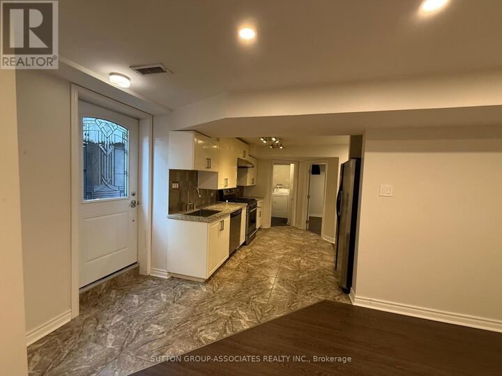 Property Photo:  113 Dali Crescent Basement  ON M1B 5Y3 
