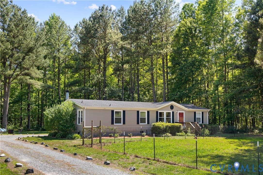Property Photo: 4278 Dorrell Road VA 23009