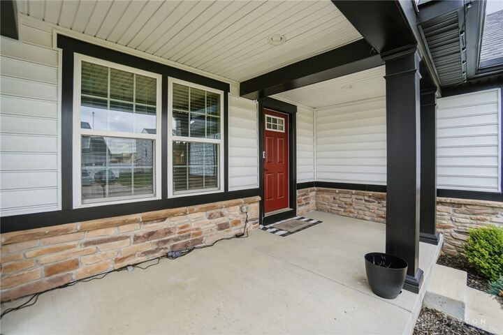 Property Photo:  1200 Scarlet Oak Drive  OH 45371 