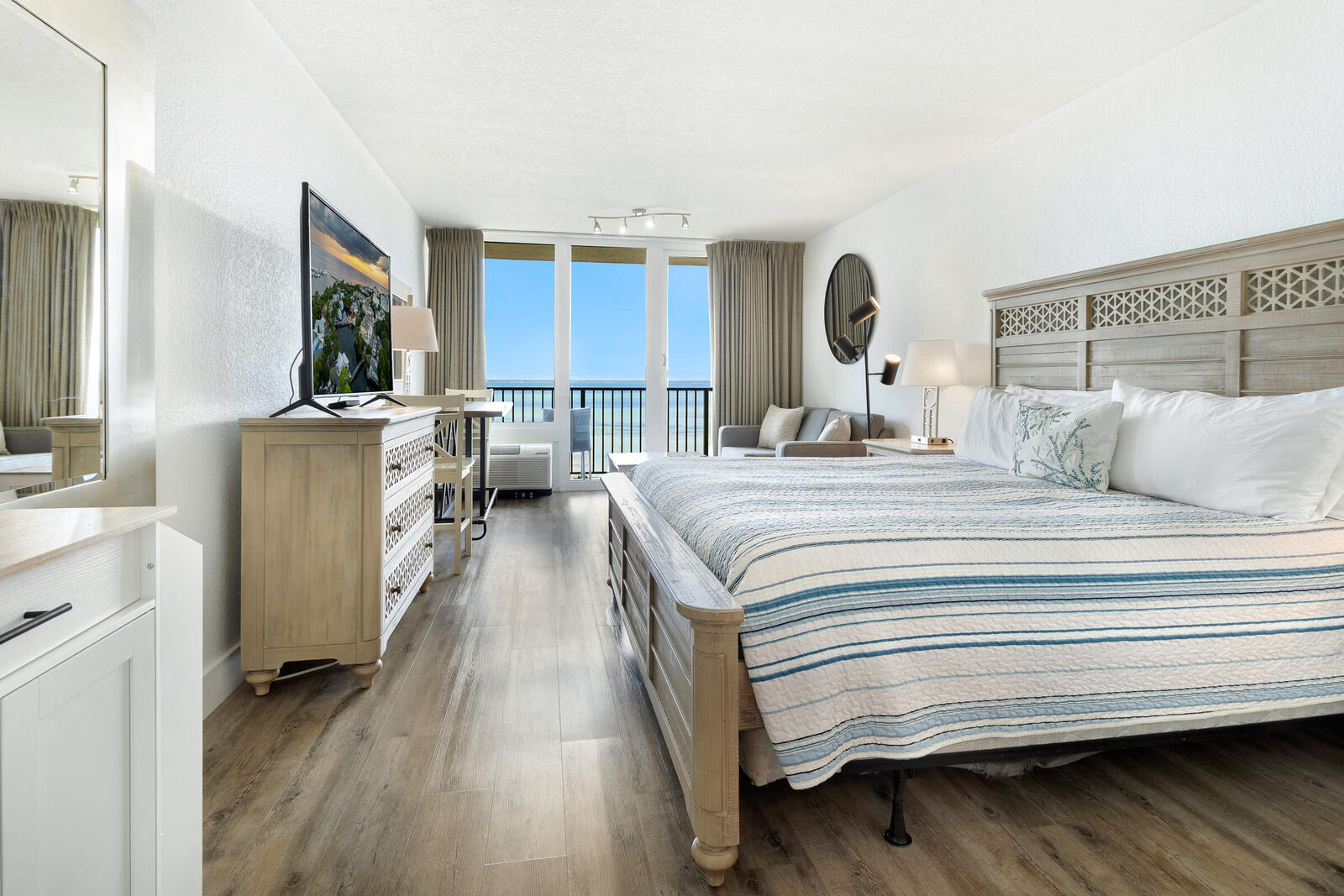 Property Photo:  200 N Sandestin Boulevard 6782  FL 32550 