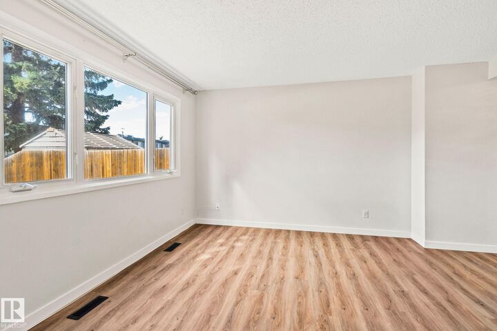 Property Photo:  94 Belmead Gardens Gardens NW  AB T5T 1J1 