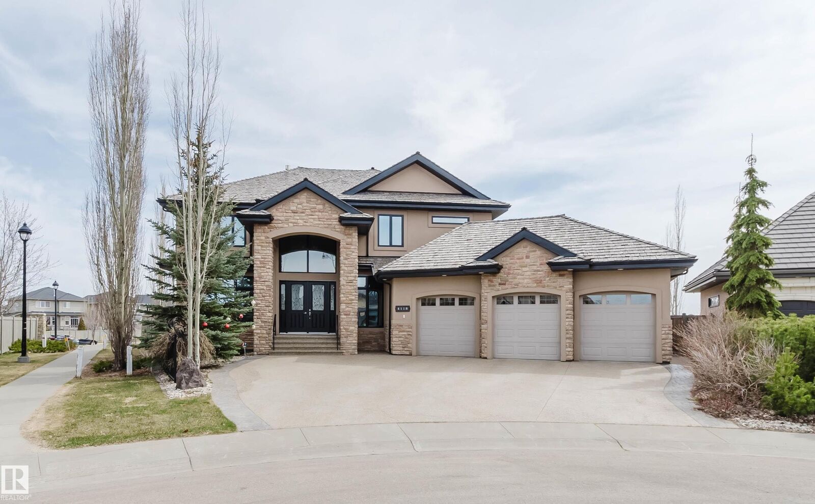 Property Photo:  4118 Westcliff Heath SW  AB T6W 0X9 