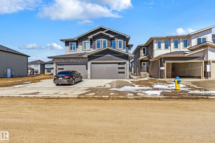 Property Photo:  3714 40 Avenue  AB T4X 3C3 