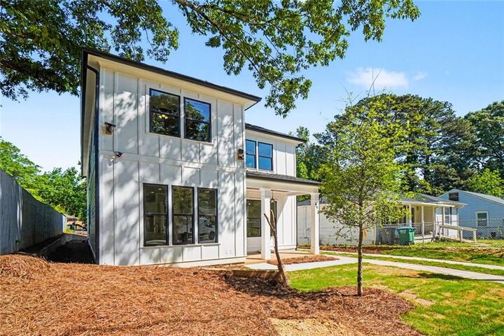 Property Photo:  493 Woodrow  GA 30354 