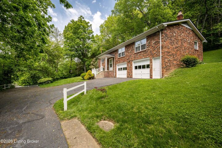 Property Photo:  2043 Lock Rd  KY 41008 