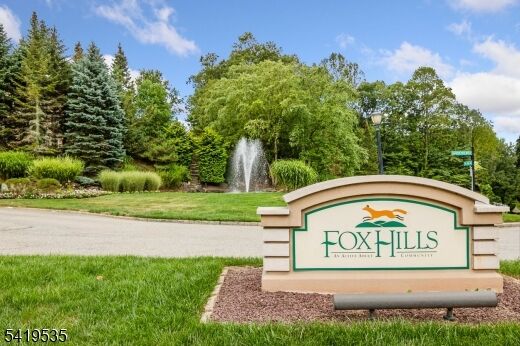 Property Photo:  4202 Cleveland Ln 202  NJ 07866 