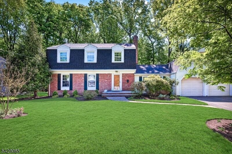 Property Photo:  800 Cranford Ave  NJ 07090 