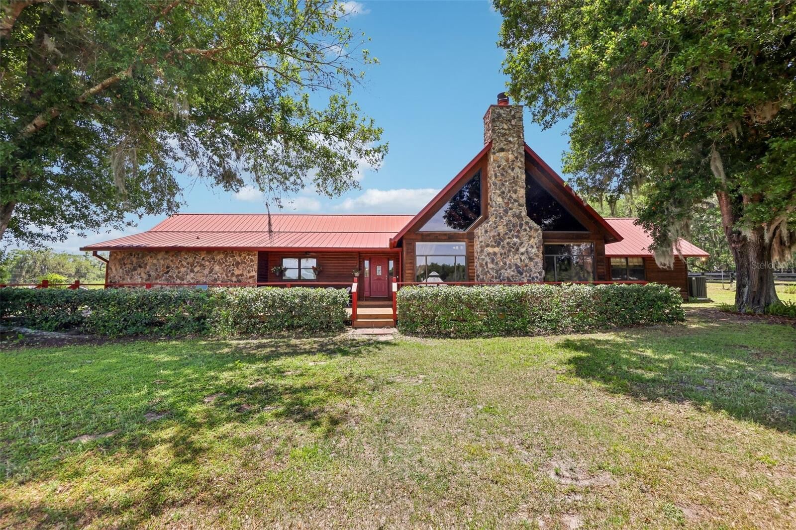 Property Photo:  35841 Timbertop Lane  FL 34731 