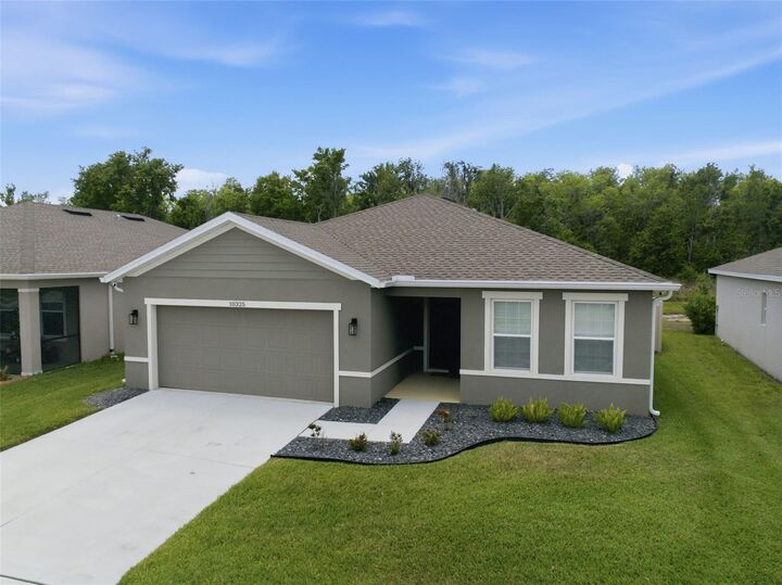 Property Photo:  10325 Gliding Eagle Way  FL 34638 