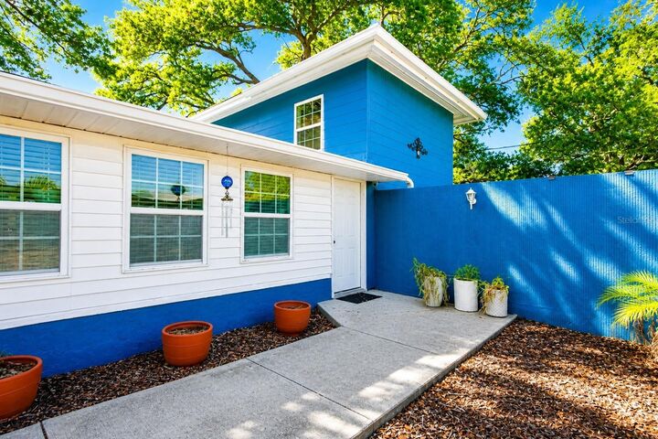 Property Photo:  4720 Welch Causeway  FL 33708 