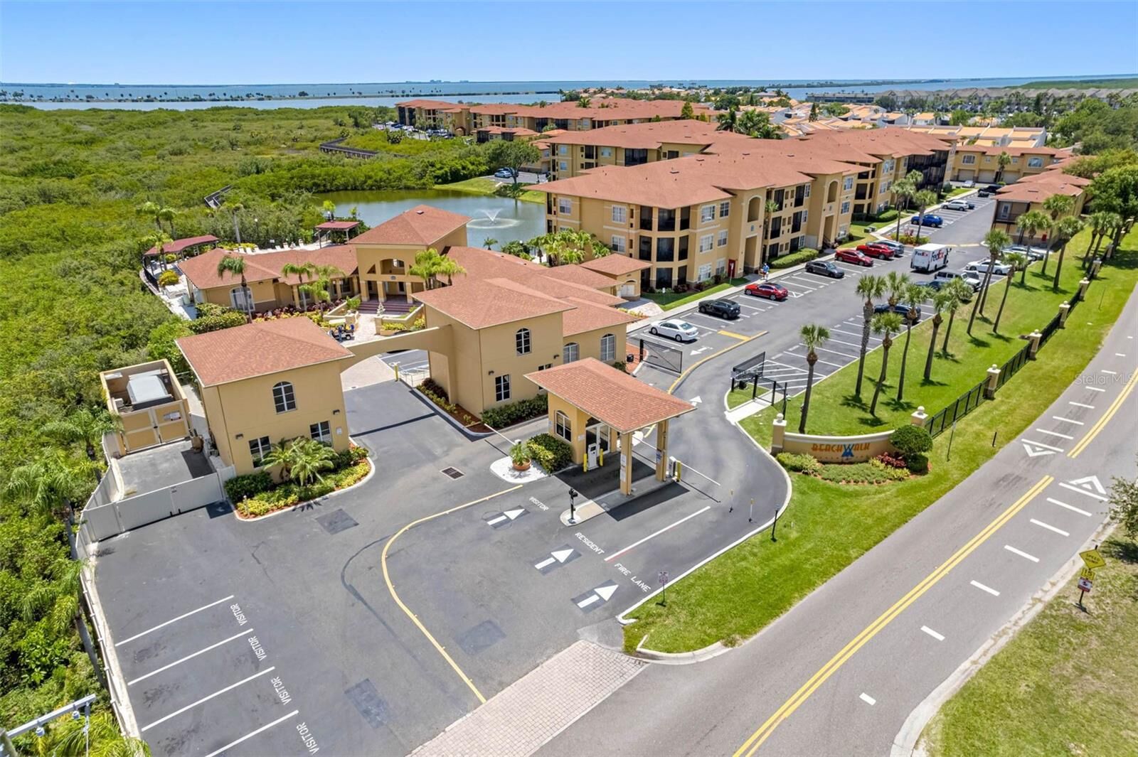 Property Photo: 4333 Bayside Village Drive 102 FL 33615
