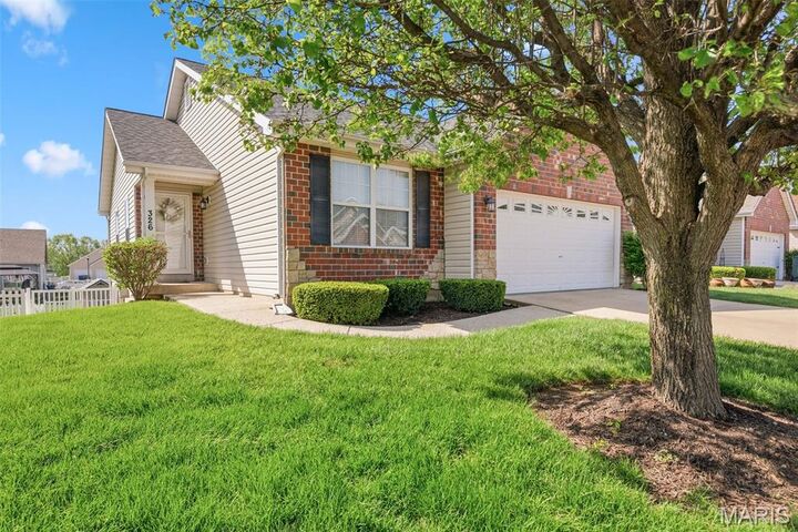 Property Photo:  326 Stone Village Drive  MO 63385 
