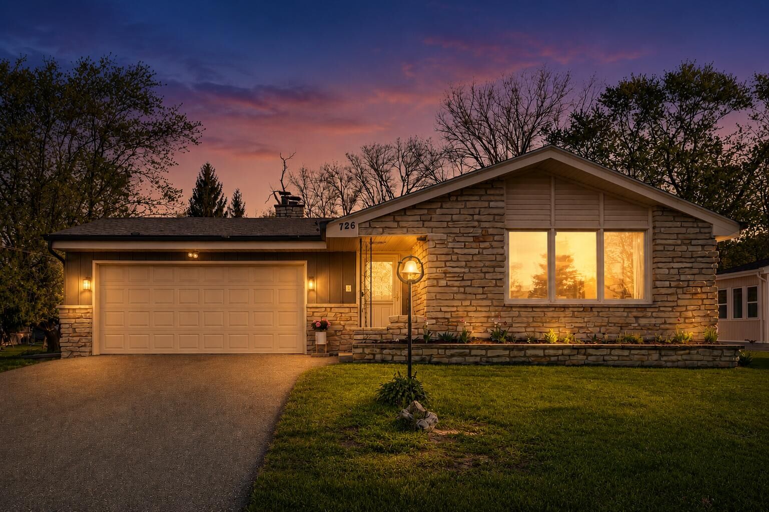 Property Photo:  726 Royal Park Rd  WI 53402 