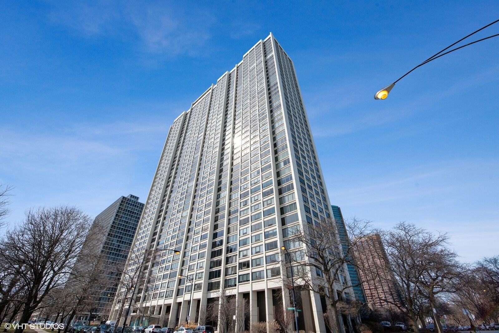 Property Photo:  2800 N Lake Shore Drive 3214  IL 60657 