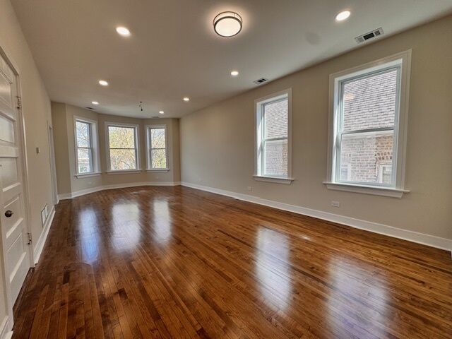Property Photo: 2506 S Hamlin Avenue 2 IL 60623