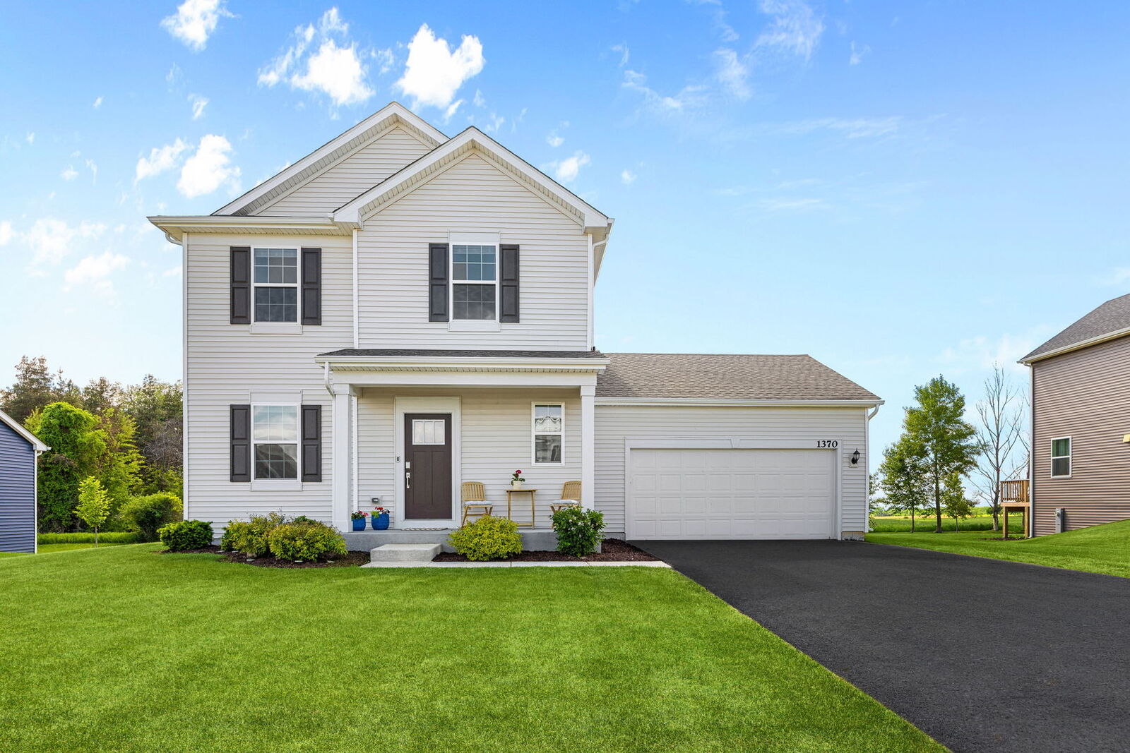 Property Photo:  1370 Highbrook Avenue  IL 60140 