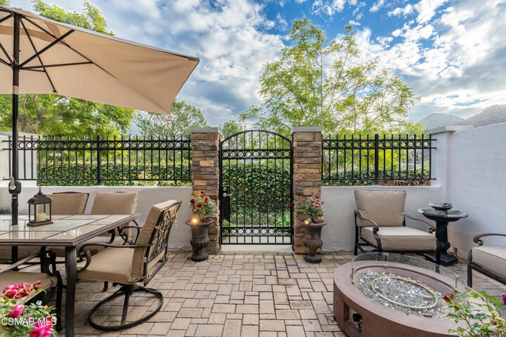 Property Photo:  1160 Vista Canyon Lane 26  CA 91320 