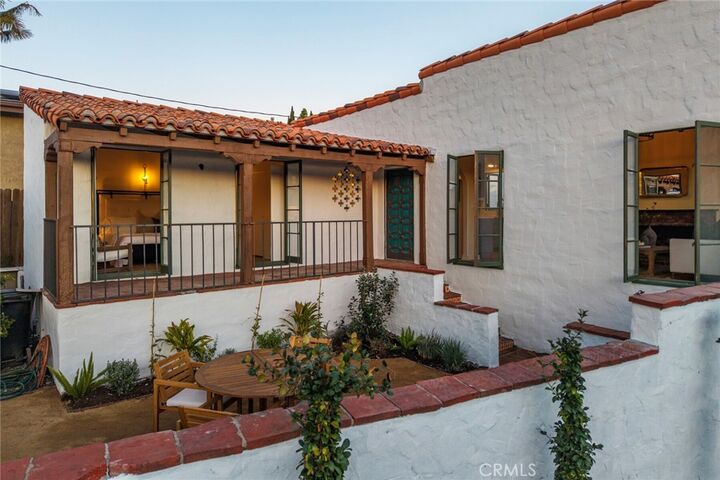 Property Photo:  34262 Via Velez B  CA 92624 