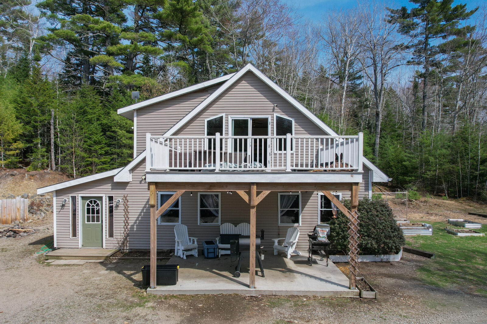 Property Photo:  18 Deer Ridge Lane  ME 04684 