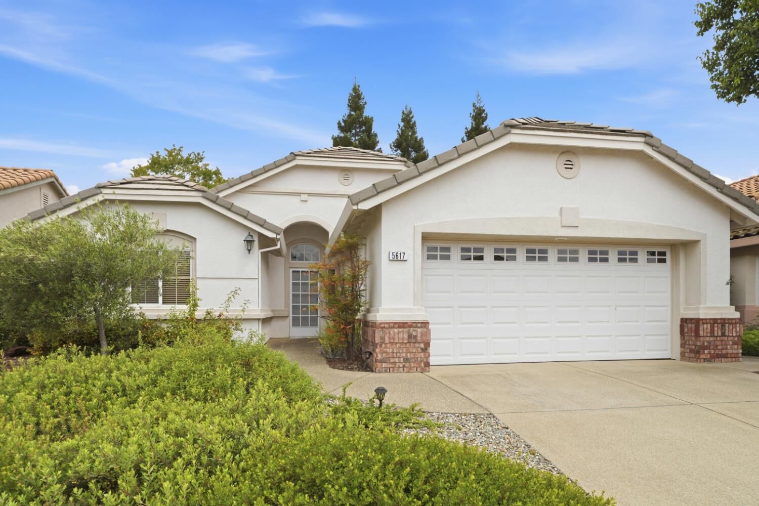 Property Photo:  5617 Red Willow Lane  CA 95747 