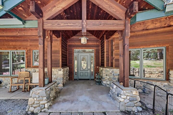 Property Photo:  14517 N Bloomfield Road  CA 95959 
