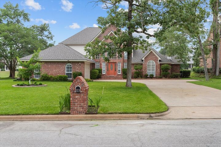 Property Photo:  123 Crown Colony Drive  TX 75901 