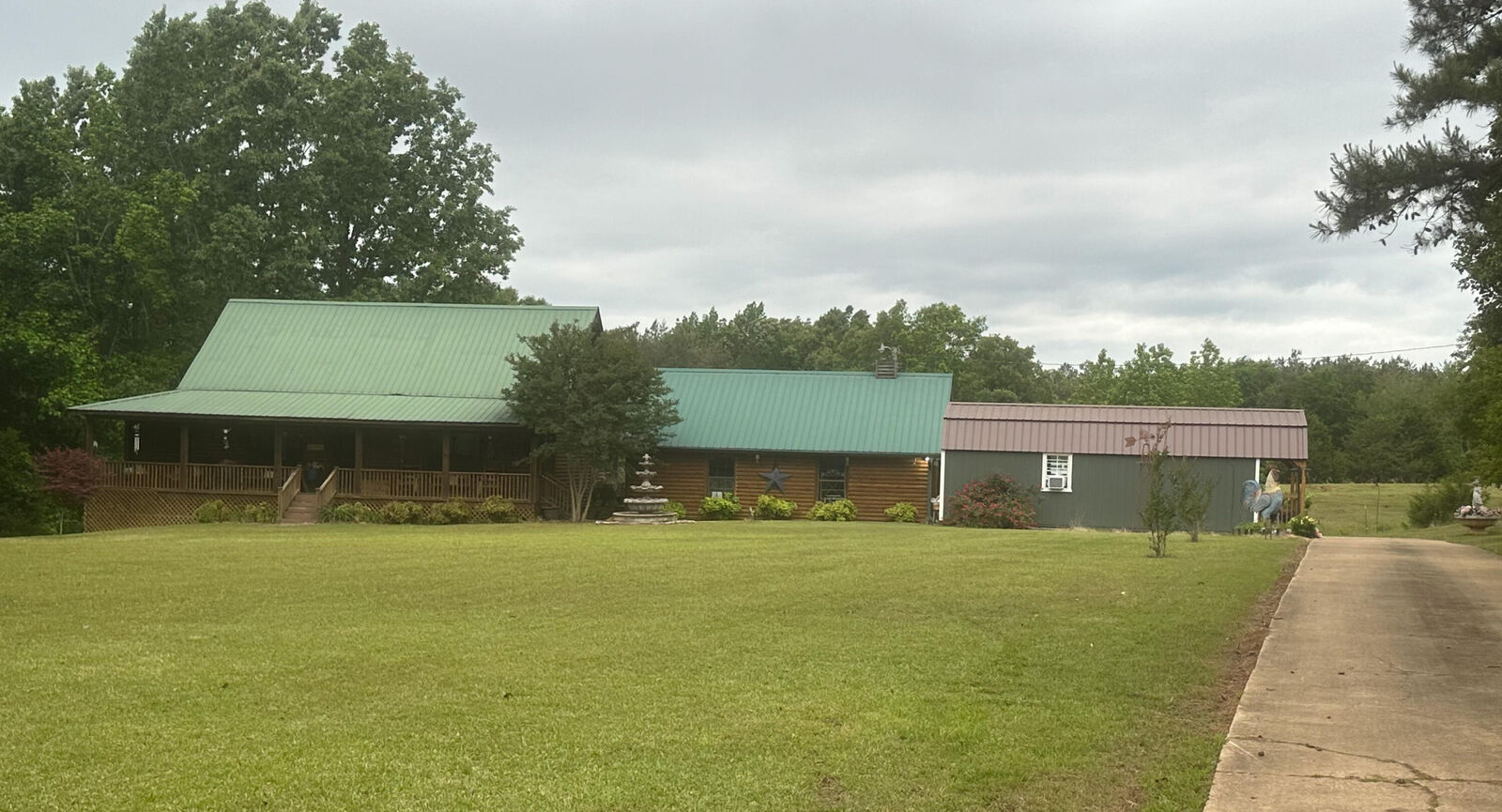 Property Photo: 131 County Road 760 MS 38834